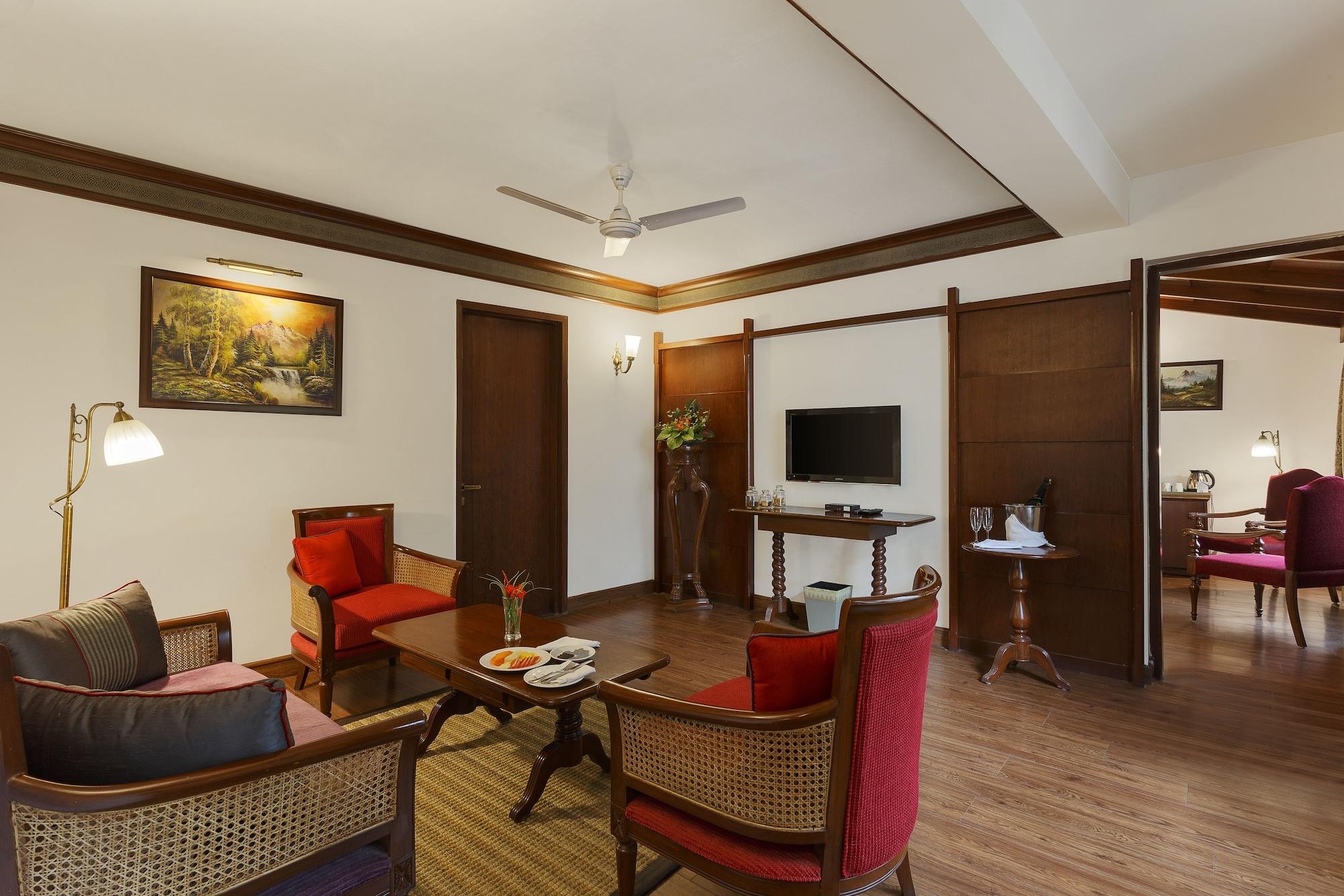The Naini Retreat, Nainital By Leisure Hotels Exterior photo